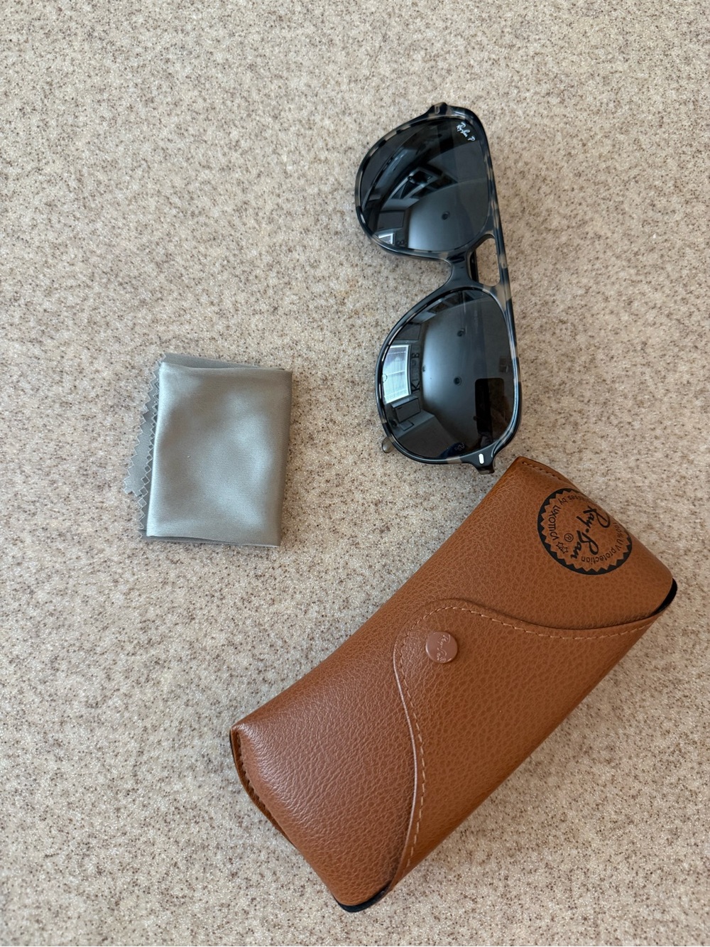 Sunglasses with Brown Faux-Leather Case